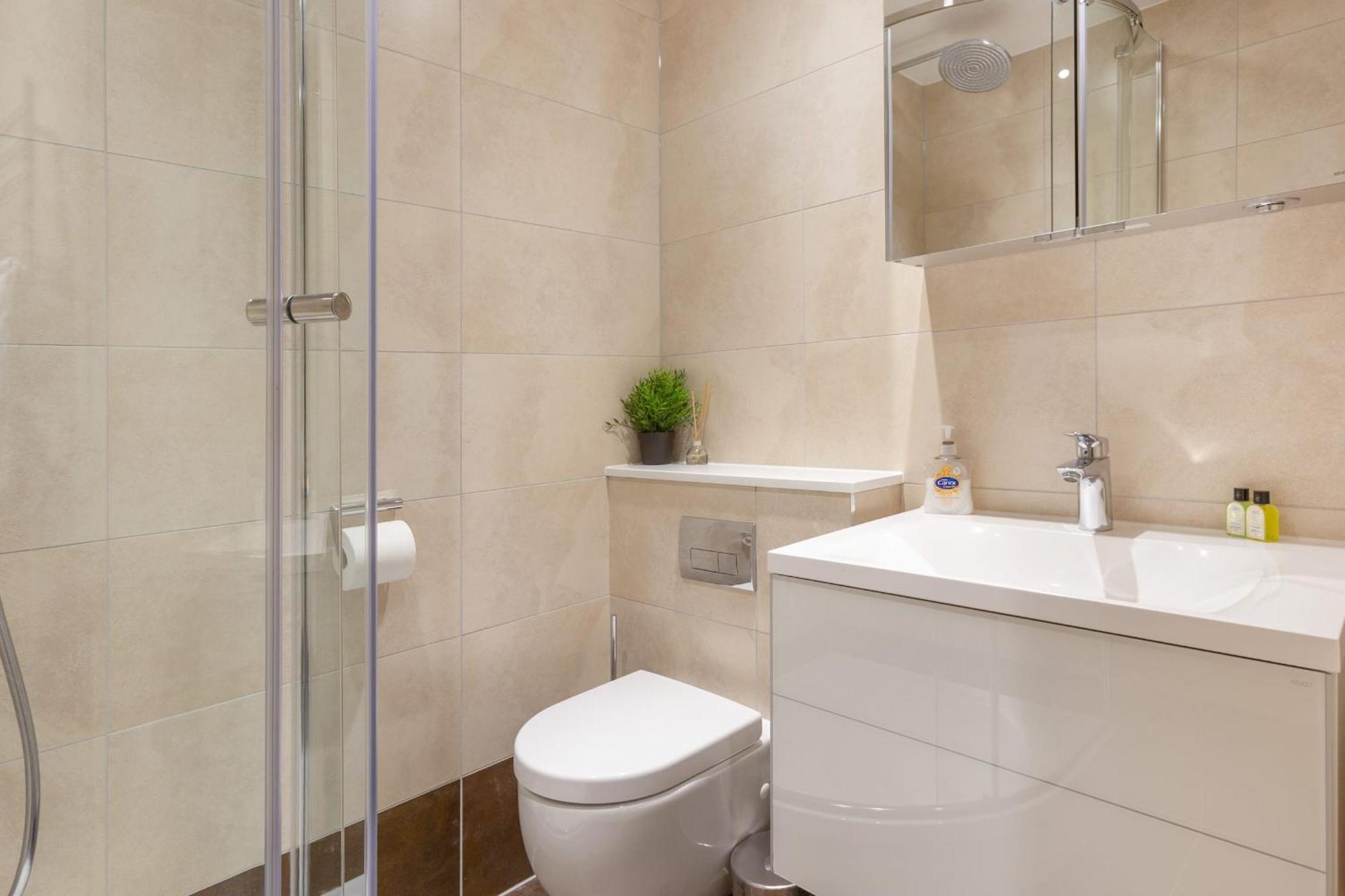 Bnbnova - 2br 2ba In Fitzrovia & Soho * Londres